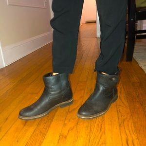 Frye Ankle Boots - Mara Button Short Frye Boot